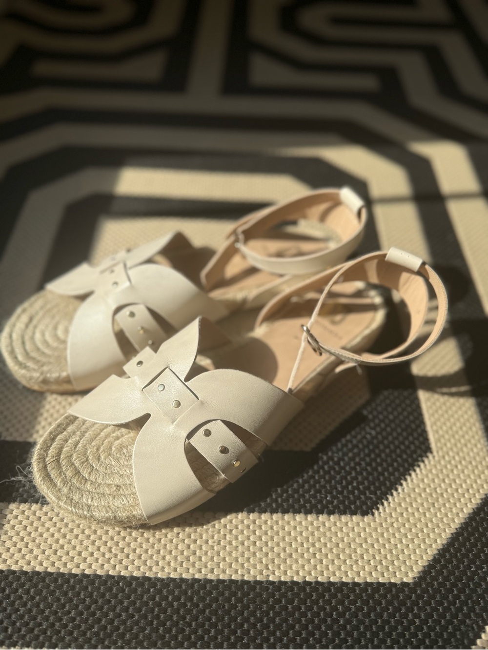 NEW Bruno Magli Cream Leather Espadrille Sandals